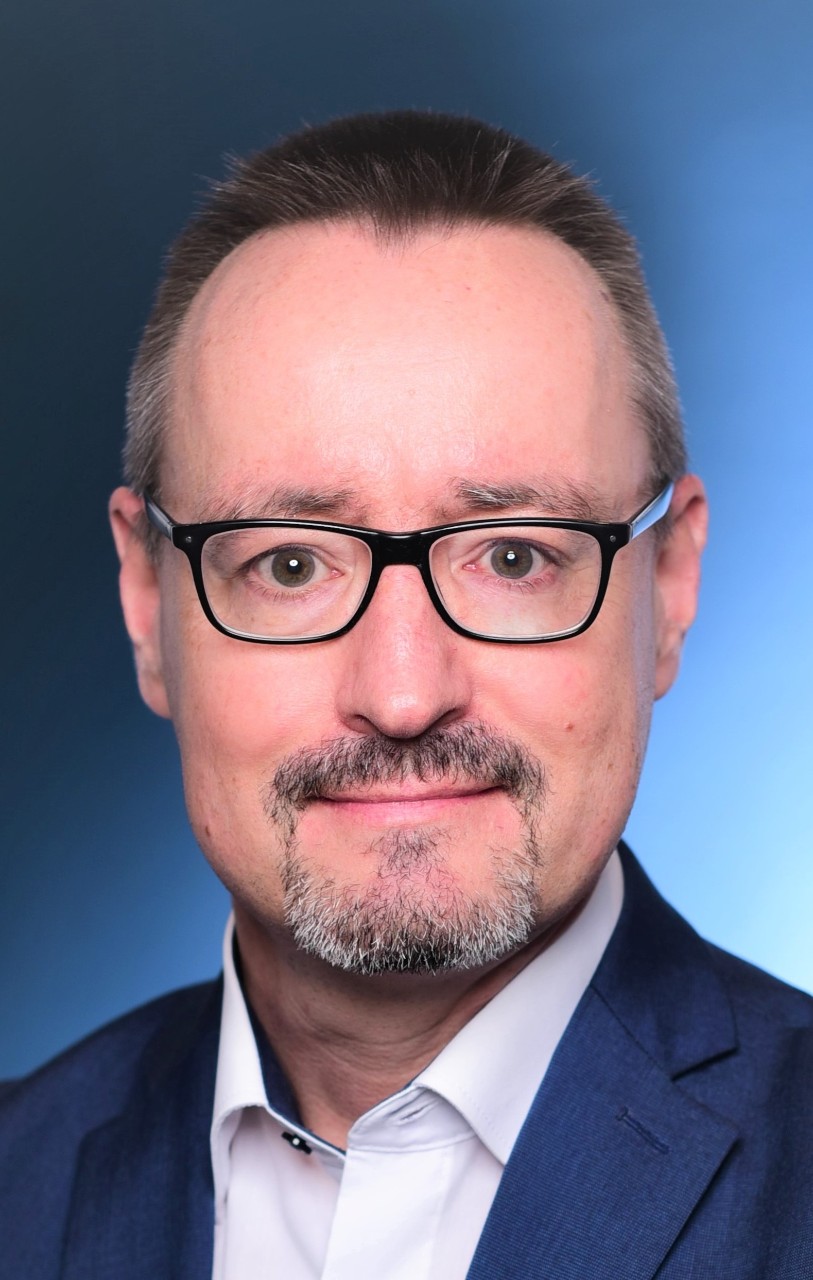 Dr. Ralf Langejürgen Dr. Ralf Langejürgen