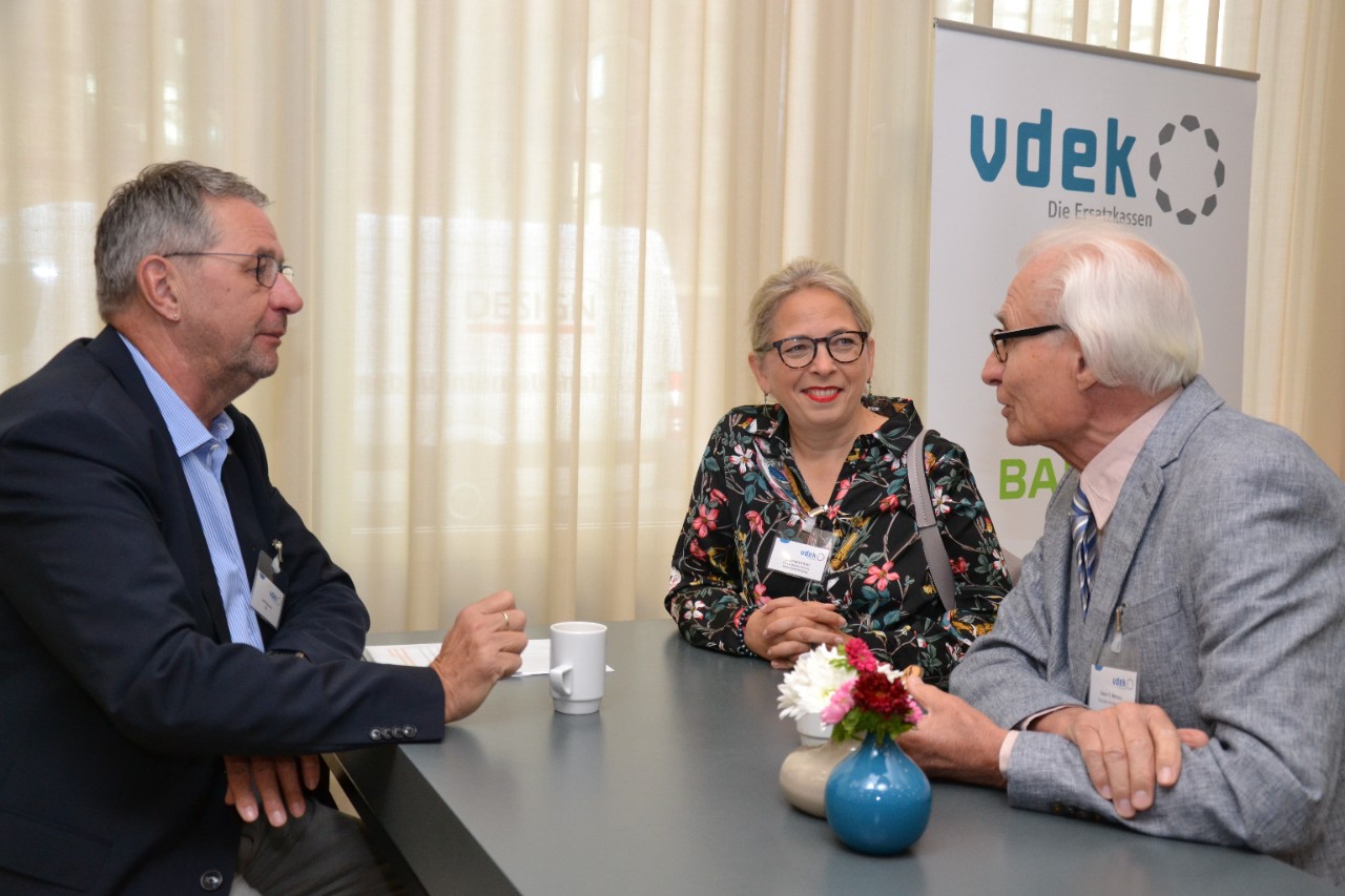 Uwe Klemens vdek-Verbandsvorsitzender, Susanne Hertzer Leiterin der TK-Landesvertretung Berlin/Brandenburg, Dieter F. M&auml;rtens Vorsitzender der TK-Gemeinschaft
