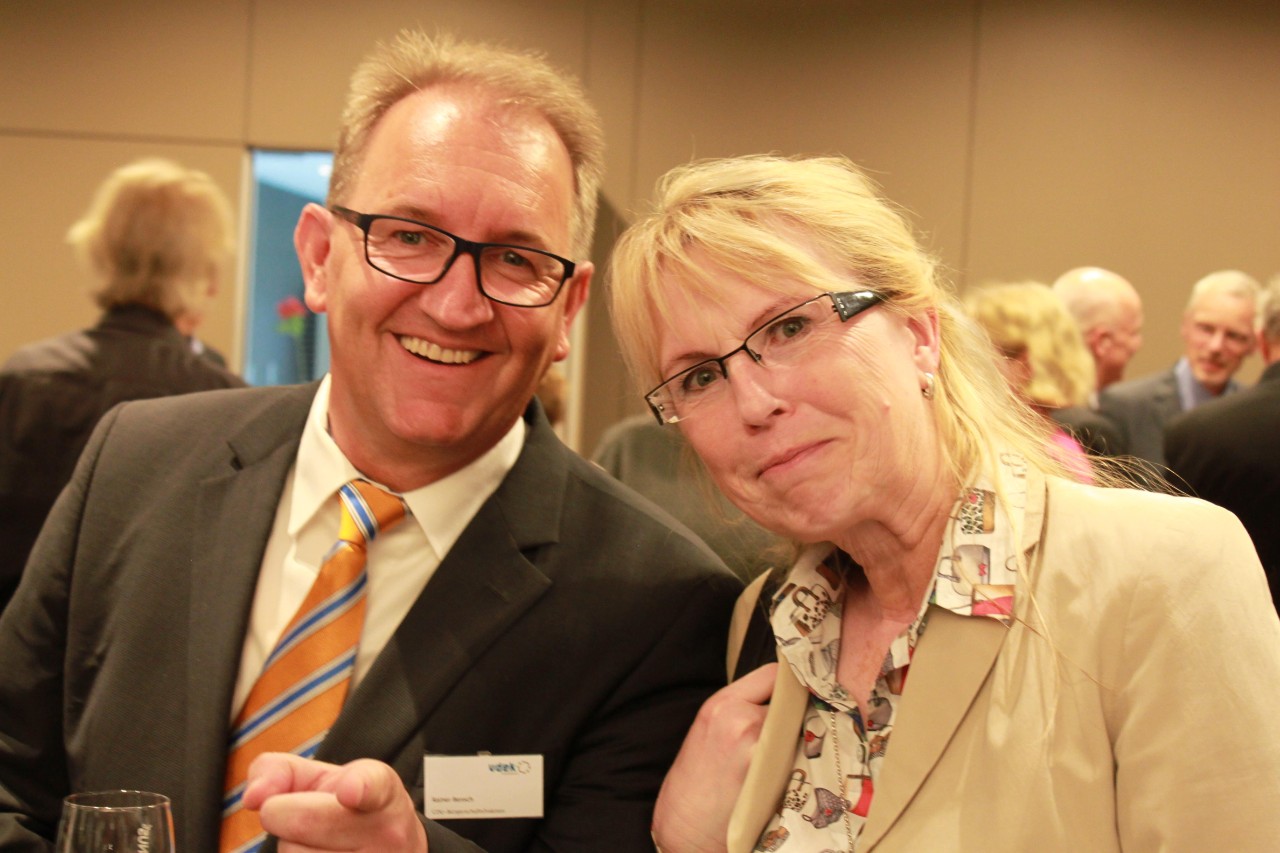 Rainer Bensch (CDU) und Heike Sander (BARMER)