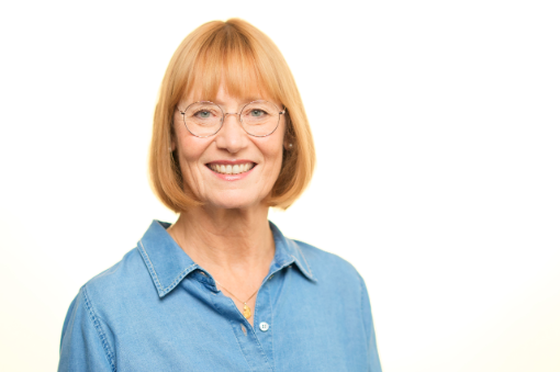 Porträtfoto von Kathrin Herbst, Leiterin der Landesvertretung Hamburg des Verbands der Ersatzkassen e.V.