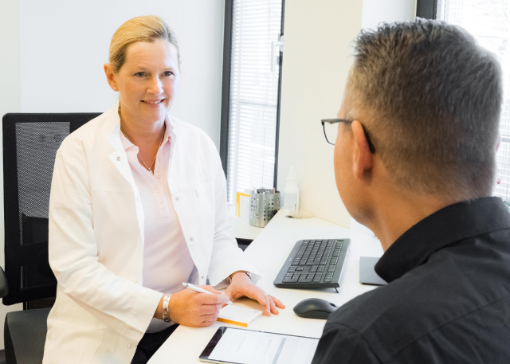 Arzt-Patienten-Gespräch Arzt-Patienten-Gespräch