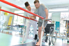 Physiotherapie in einer Reha-Klinik