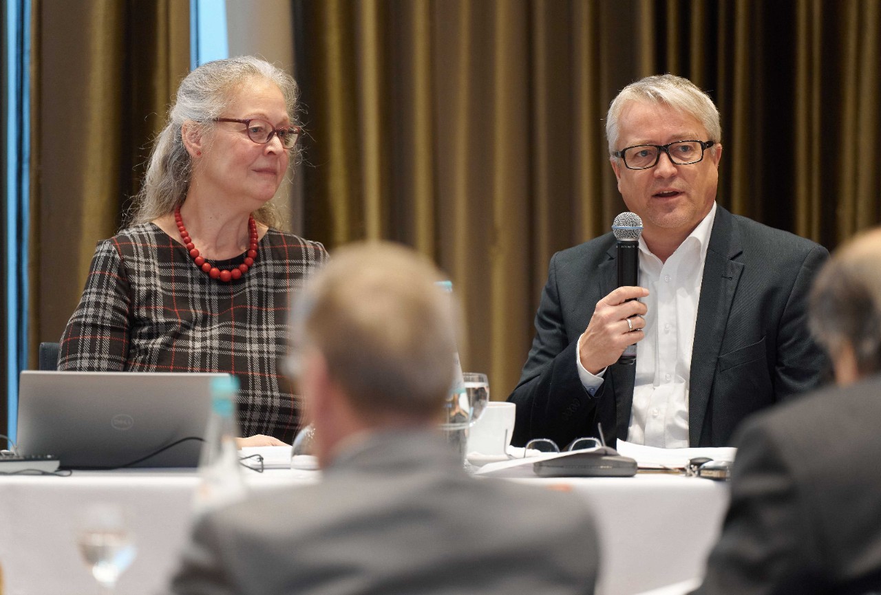 Claudia Ackermann, vdek-Landesvertretung Hessen, und Martin Schneider, vdek-Landesvertretung Rheinland-Pfalz / Saarland