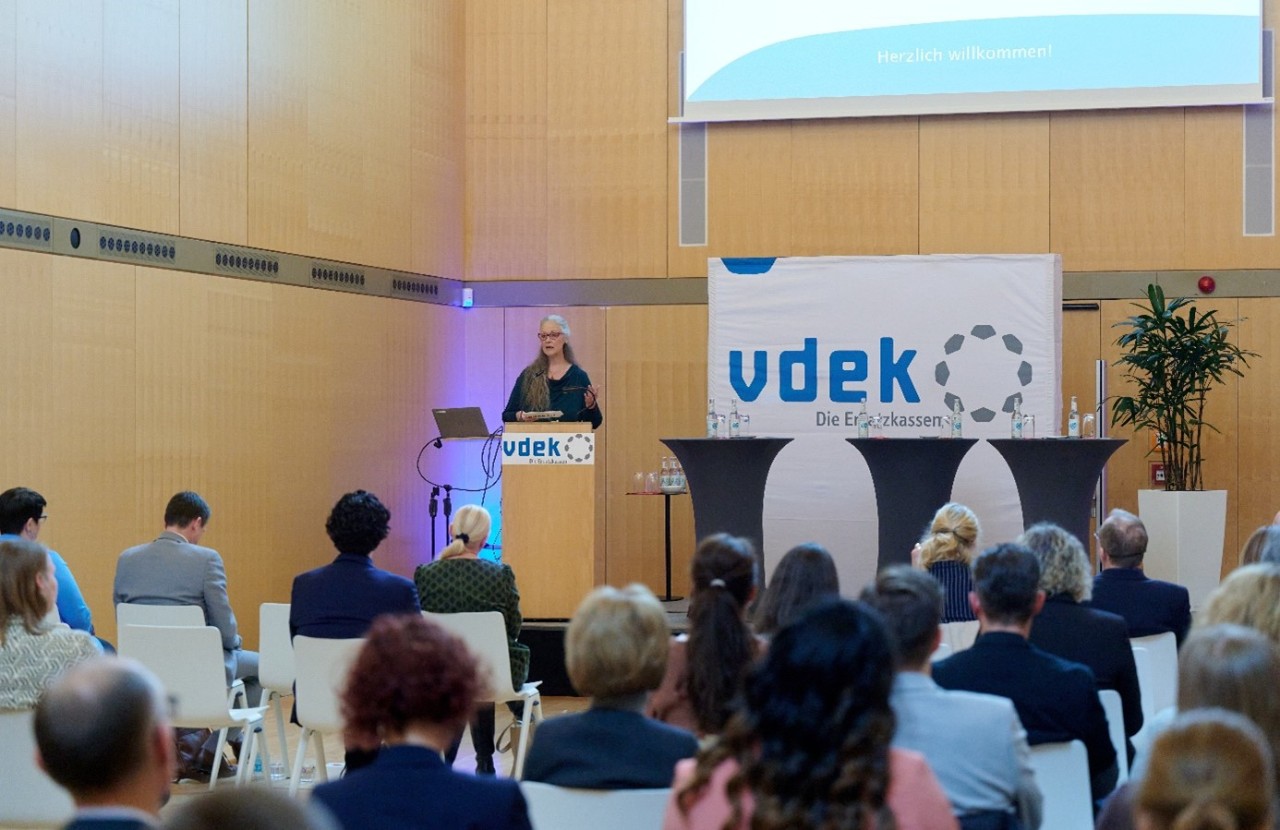 VA 30 Jahre Pflegeversicherung LV Hessen_Begrüßung Ackermann