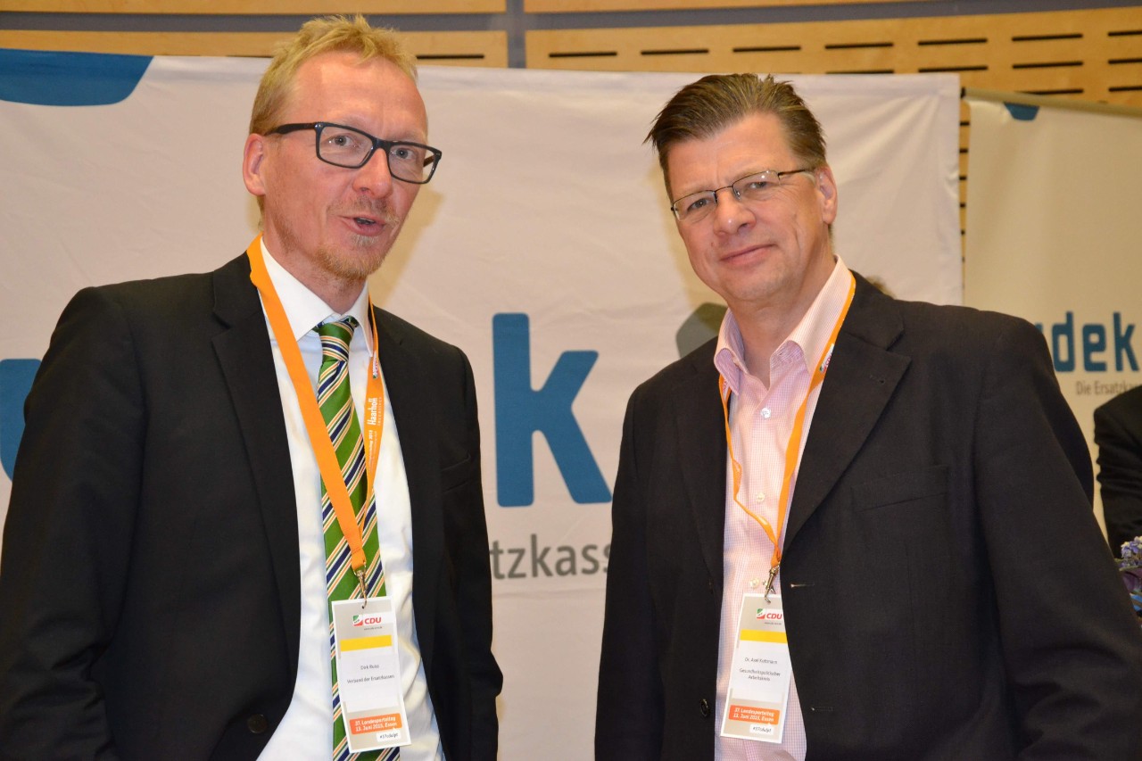 Dirk Ruiss (vdek) mit Dr. Kottmann vom gesundheitspol. Arbeitskreis der CDU NRW