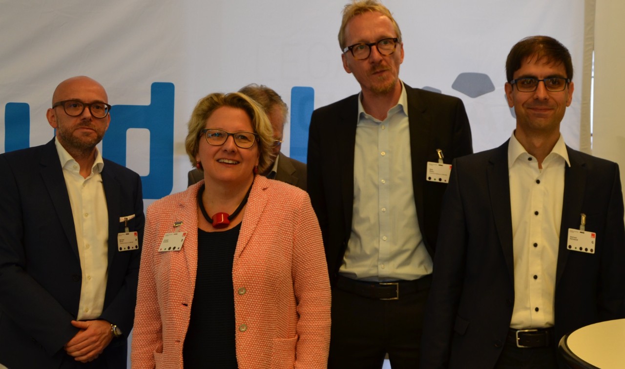 mit der Bundesministerin f&uuml;r Umwelt, Naturschutz und nukleare Sicherheit, Svenja Schulze.