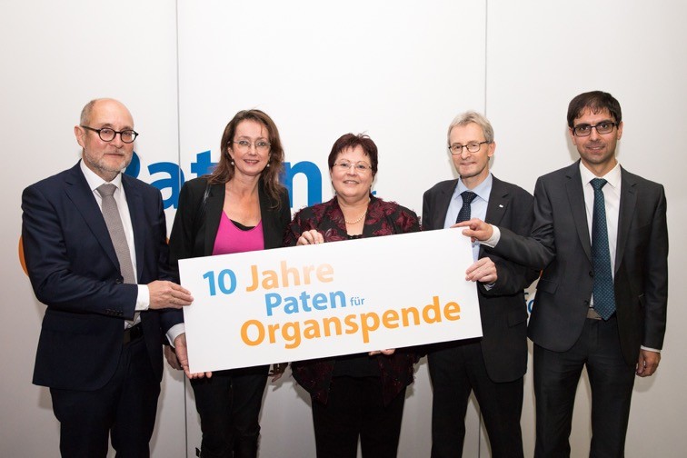 (v.l.n.r.) Wilhelm Pauly (KKH), Michaela Gottschlich (TK), B&auml;rbel Br&uuml;nger (vdek), Carsten Wibberg (DAK-Gesundheit) und Andreas Reinwand (BARMER)