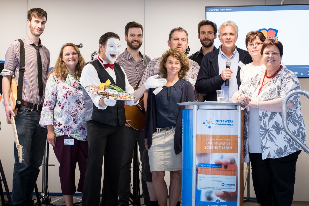 Das Team des Trucks auf der Seniorenmesse in Dortmund