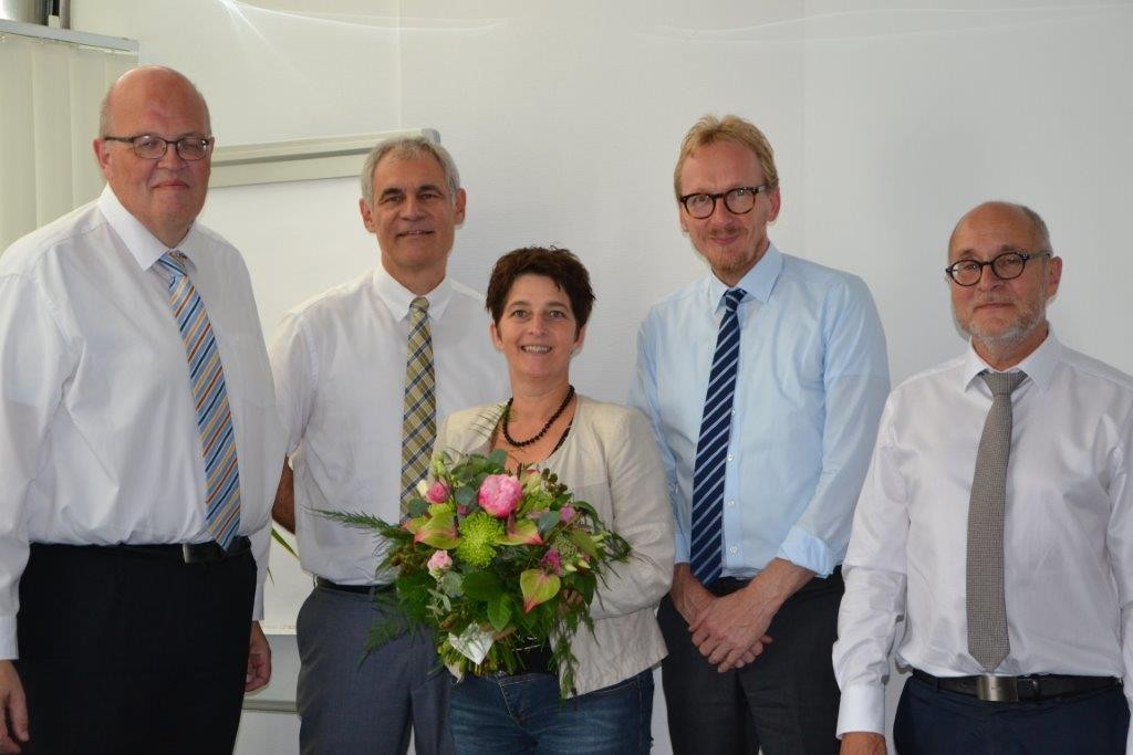 Klaus Overdiek (DAK-Gesundheit), Martin Schneider (BARMER), Dirk Ruiss (vdek), Wilhelm Pauly (KKH) mit dem neuen LA-Mitglied Barbara Steffens (TK)