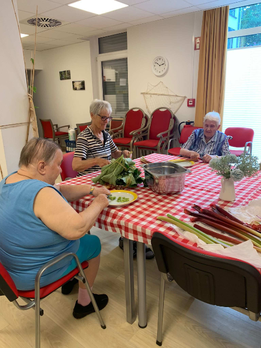 vdek NRW_Prävention_Unsere kleine Farm_Backen_2
