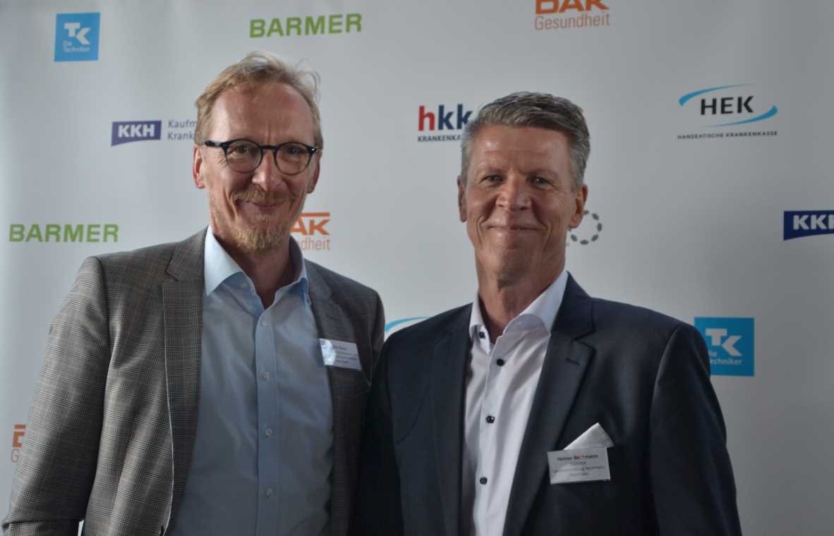 vdek NRW-Leiter Dirk Ruiss und BARMER-NRW-Leiter Heiner Beckmann