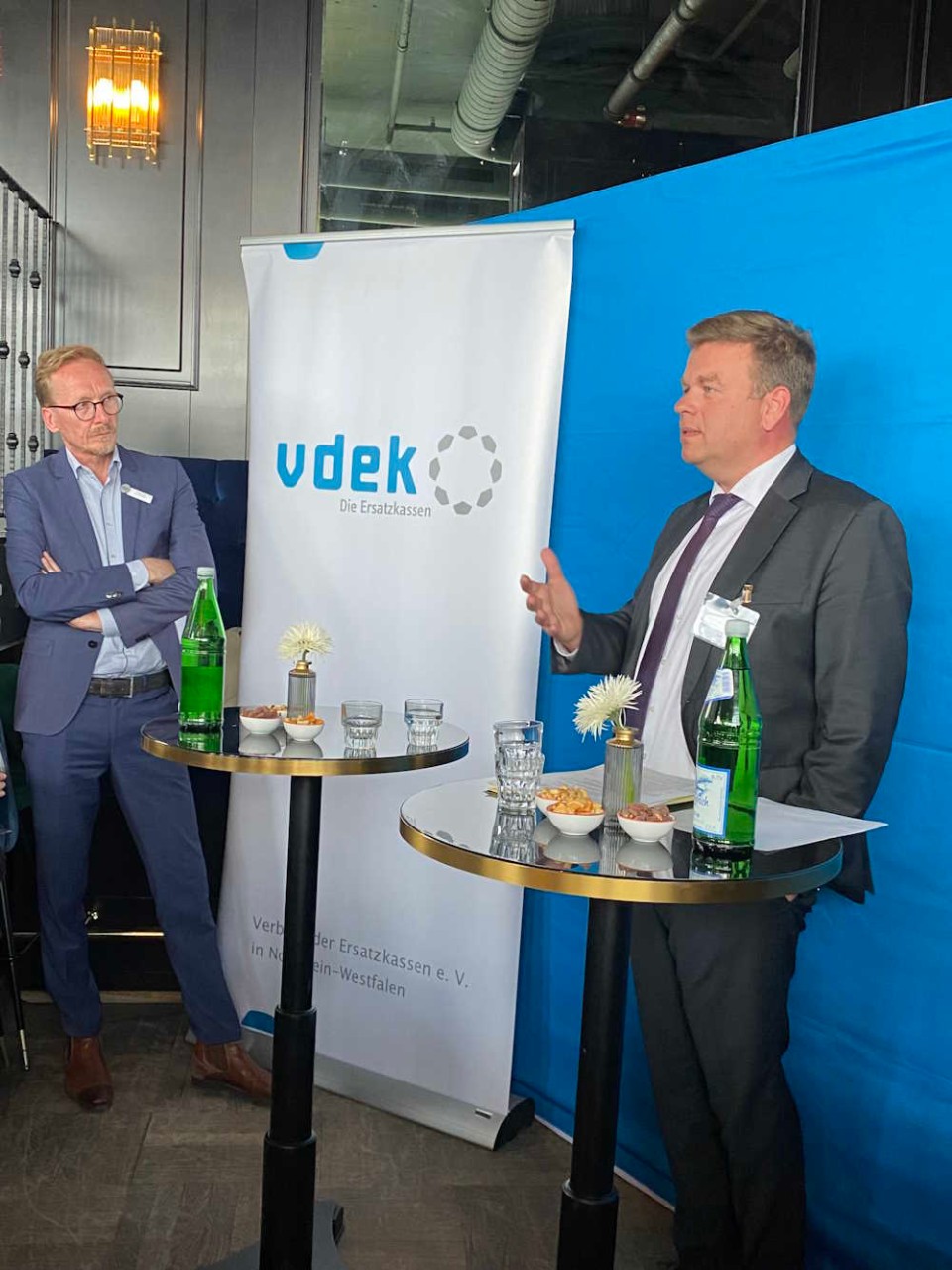 Staatssekret&auml;r Matthias Heidmeier vom Ministerium f&uuml;r Arbeit, Gesundheit und Soziales des Landes Nordrhein-Westfalen leitet das Thema ein