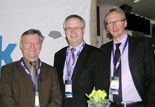 (v.l.n.r.): Michael S&uuml;llwold (vdek), Hubert Kleff (MdL) und Dirk Ruiss (vdek)