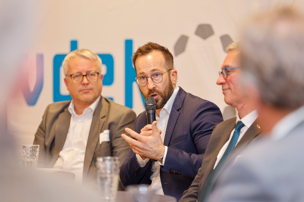 Wie ist die Position der Krankenhaustr&auml;ger? Sebastian Spottke, Vorsitzender der Gesch&auml;ftsf&uuml;hrung der Marienhaus GmbH, vertritt die Krankenhausseite auf dem Podium