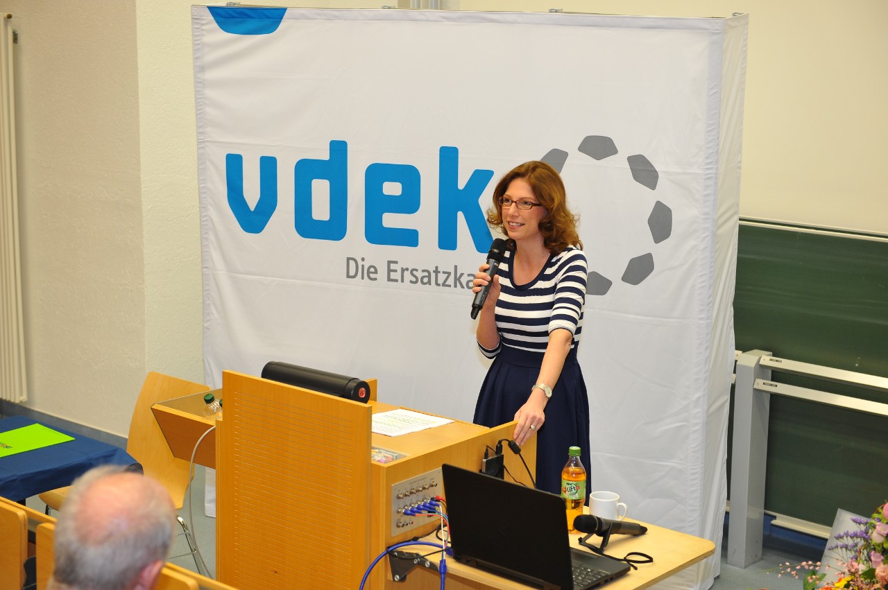 \\zenctxstore01.vdek.local\CTX.Redirect\KlemmJe\Desktop\Einstellung Fotos\VDEK 2017__114 \\zenctxstore01.vdek.local\CTX.Redirect\KlemmJe\Desktop\Einstellung Fotos\VDEK 2017__114