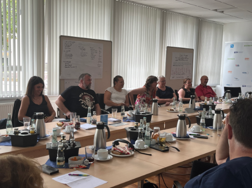 Die Teilnehmerinnen und Teilnehmer des Hitzeworkshops in Saarbrücken