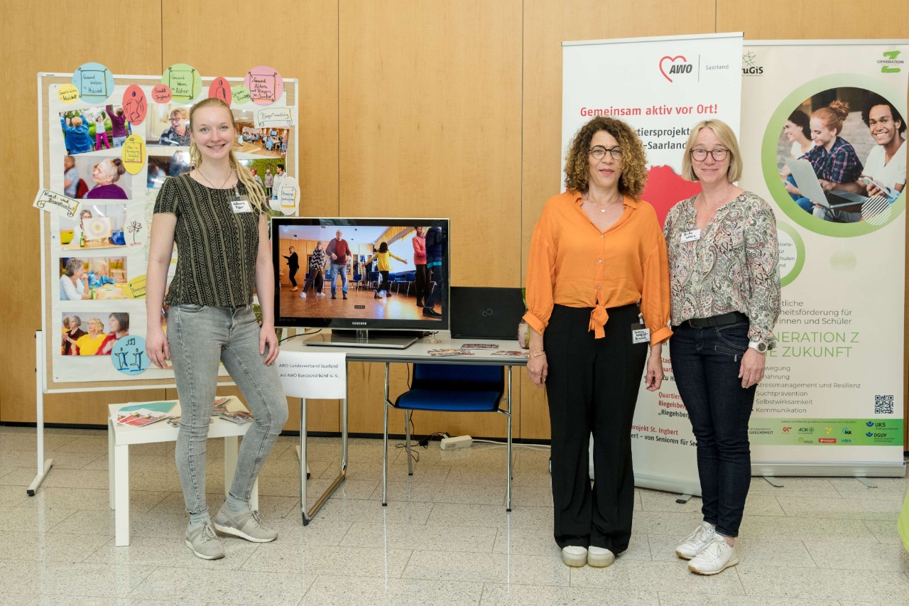 Stand der AWO beim Parlamentarischen Caf&eacute; der vdek-Landesvertretung