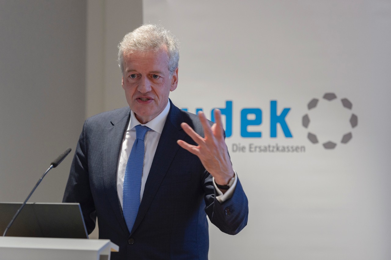 Prof. Dr. med. Ferdinand Gerlach, Vorsitzender des Sachverst&auml;ndigenrats zur Begutachtung der Entwicklung im Gesundheitswesen