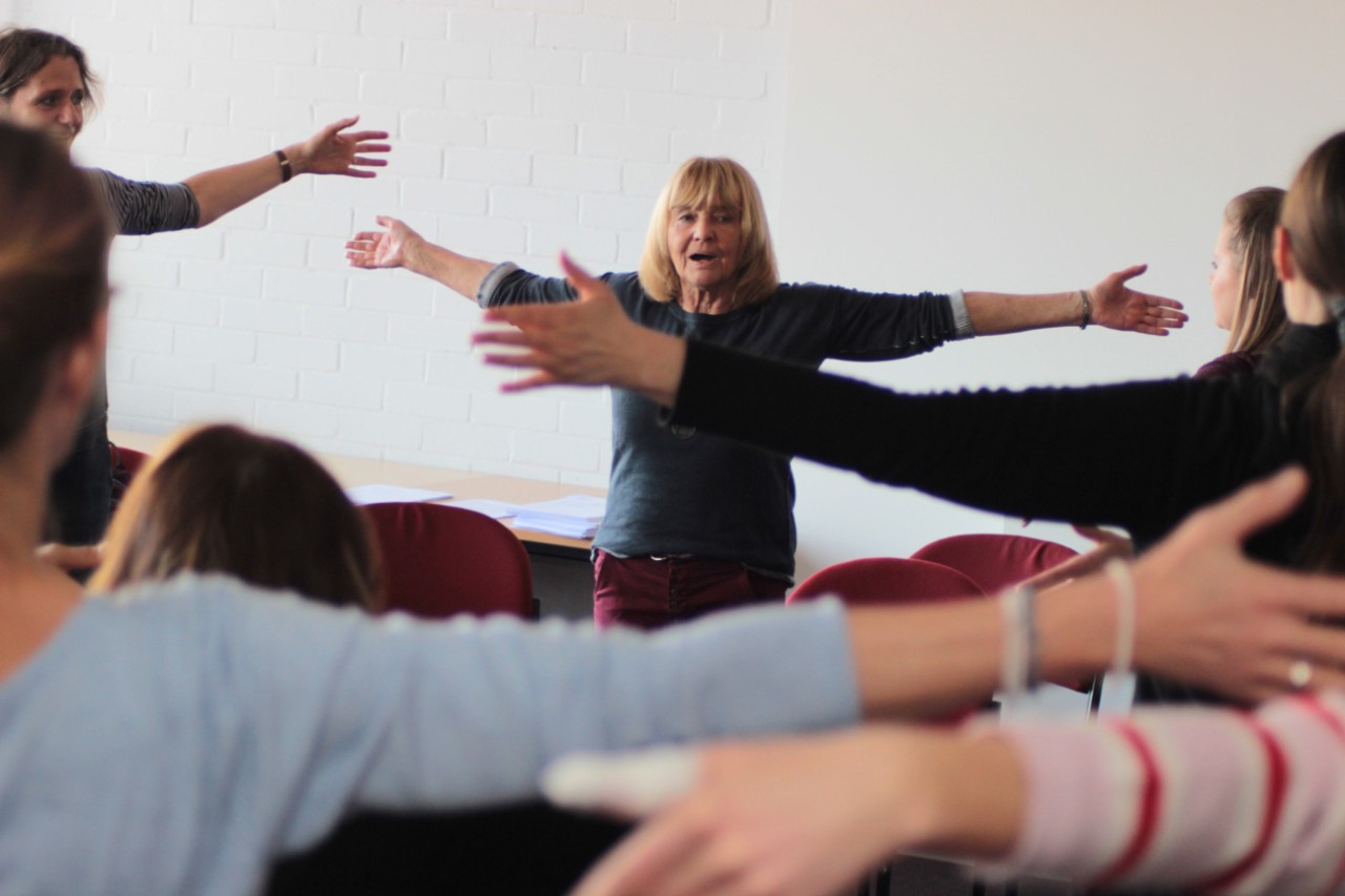 Petra Porossowki Referentin der Qualifizierung &quot;YOGA mit Kindern in Kita und Schule&quot;