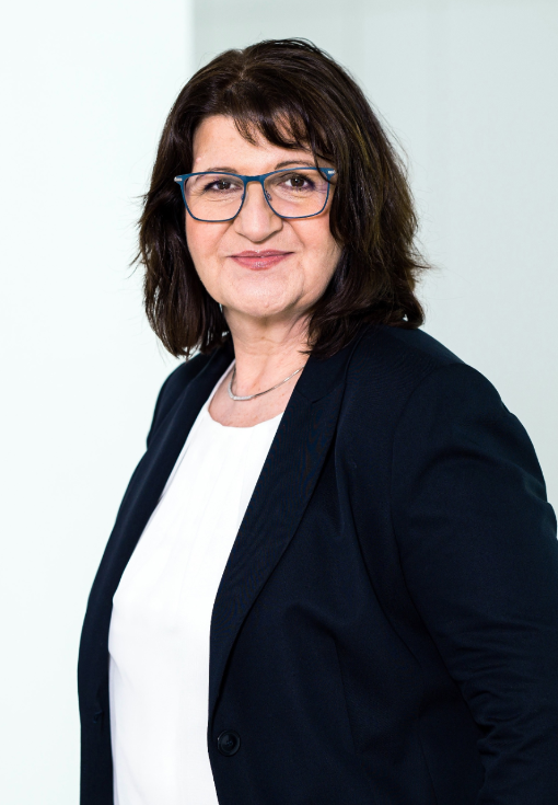 LV SAA Sts. Bettina Altesleben Hochformat