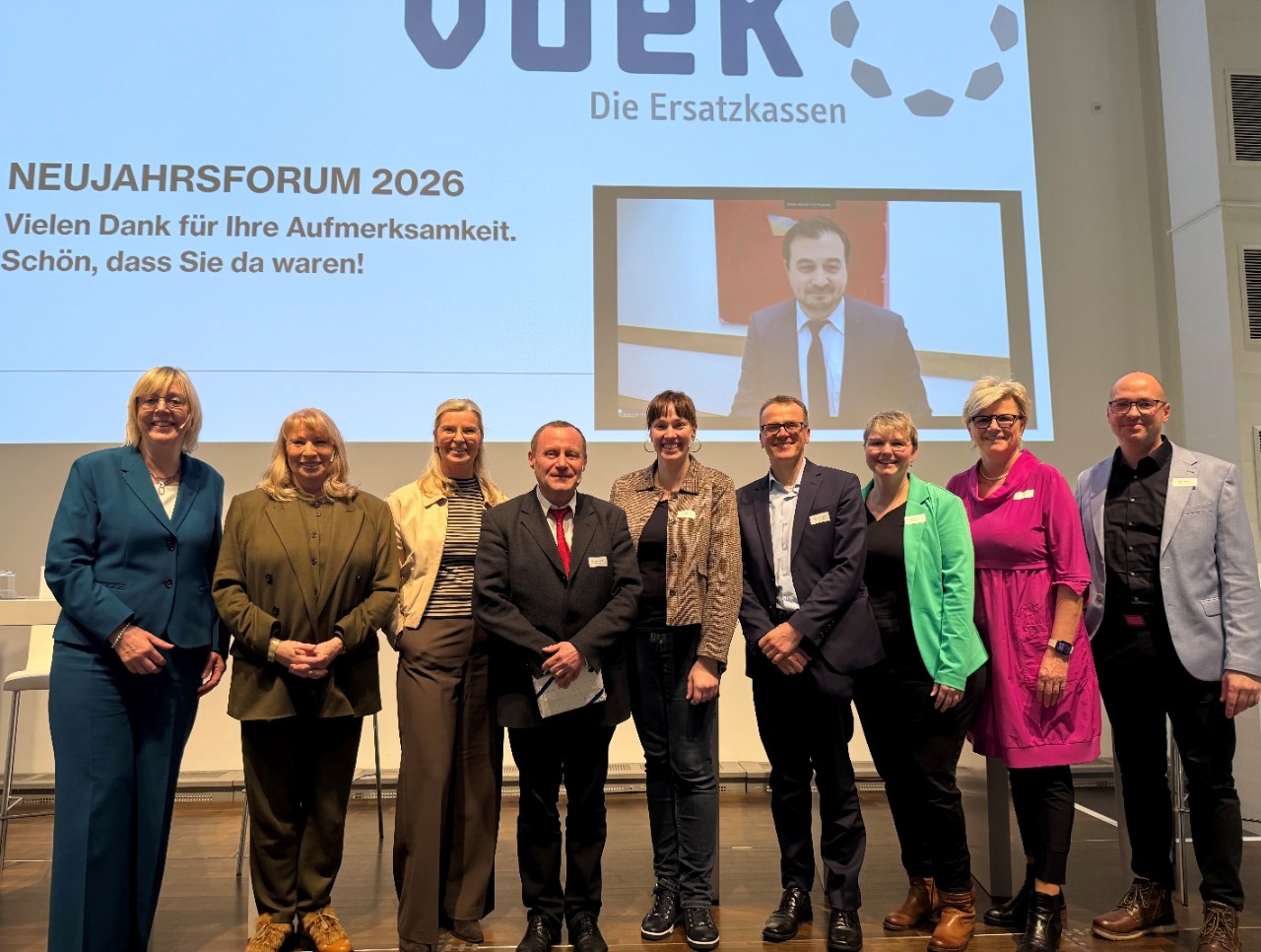 Gruppenbild Ersatzkassen und Podiumsdiskutanten