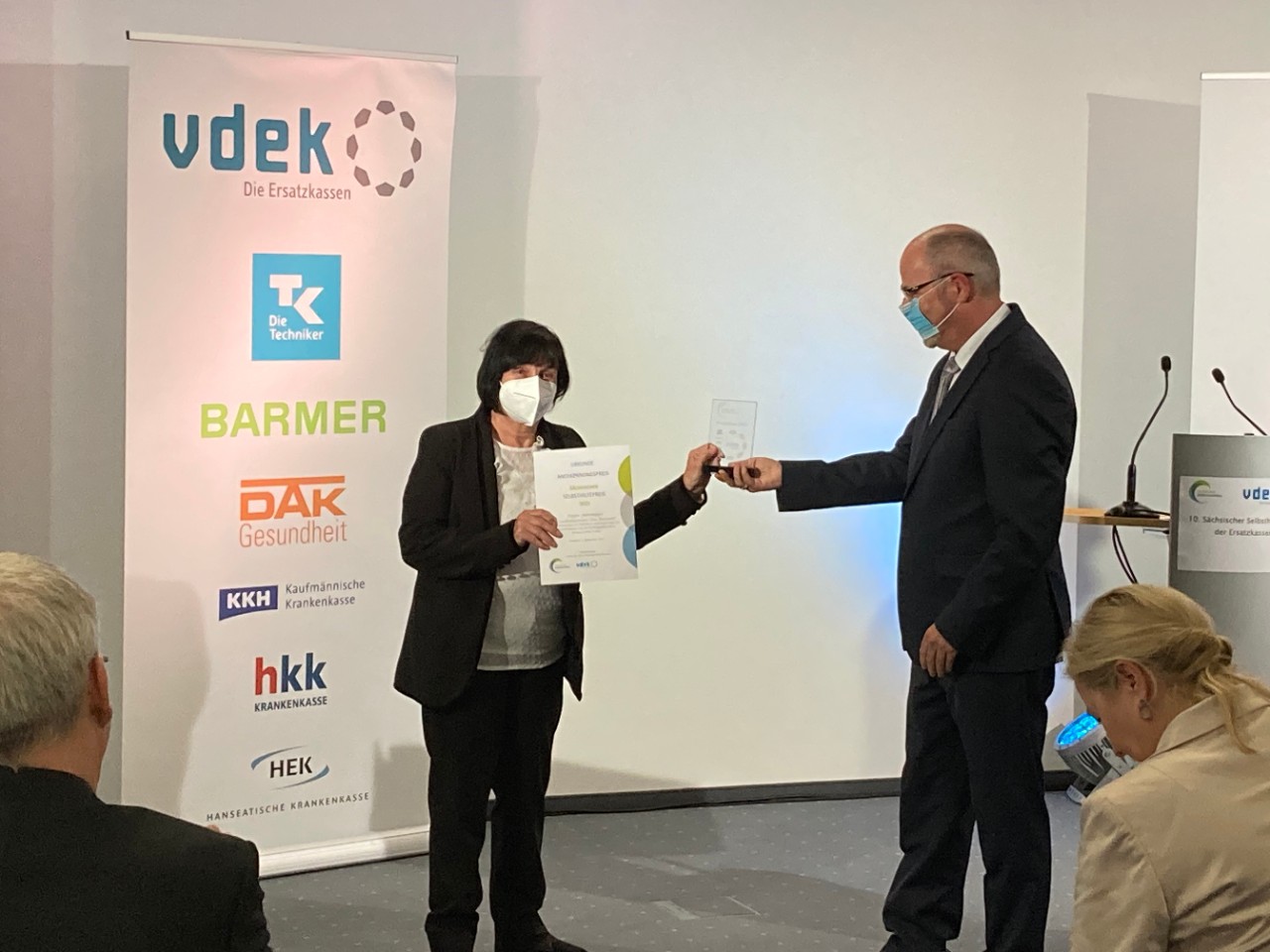 Preisträger & Laudator beim 10. Sächsischen Selbsthilfepreis der Ersatzkassen am 5.11.2021