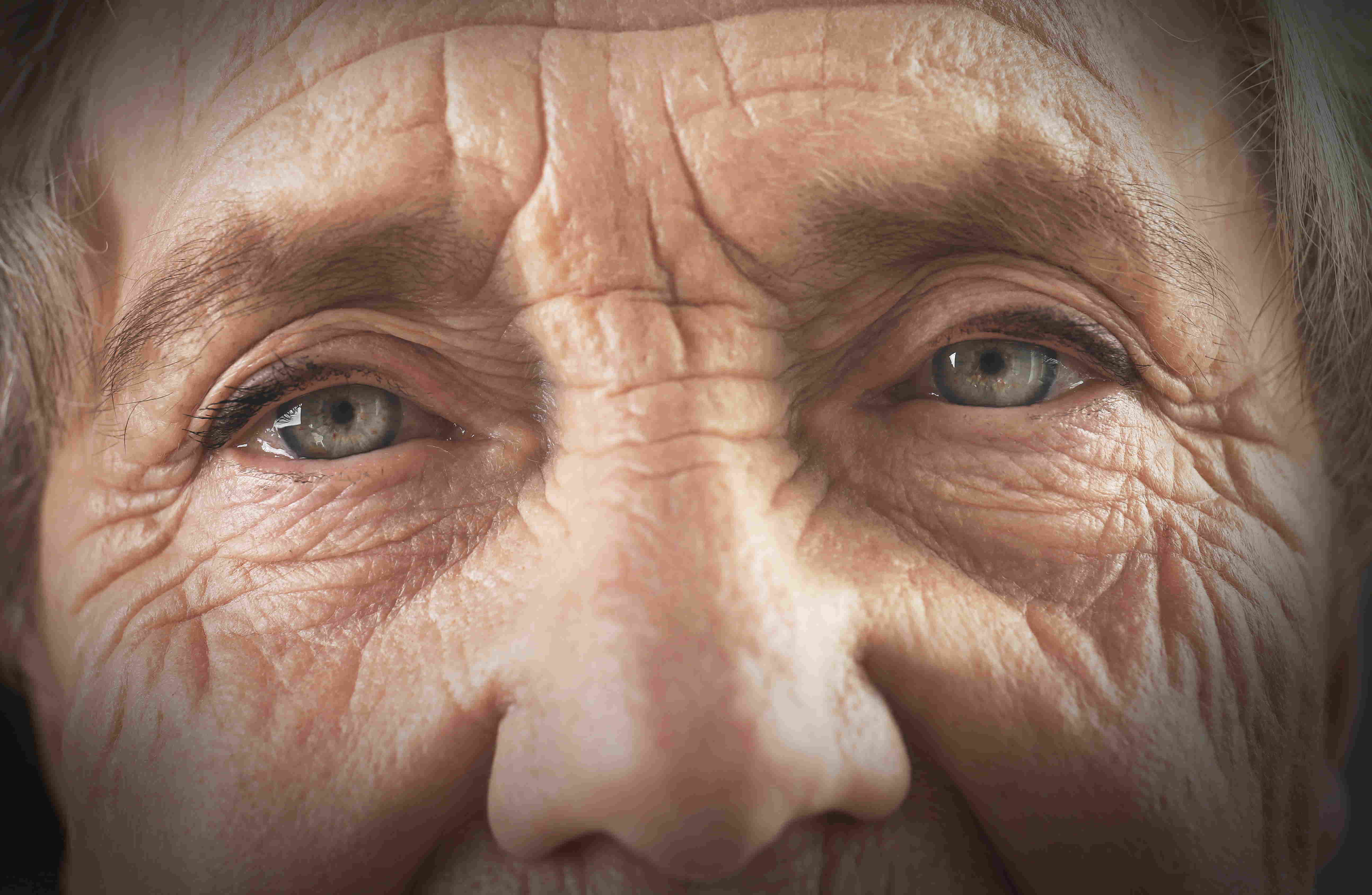 Augen einer alten Frau