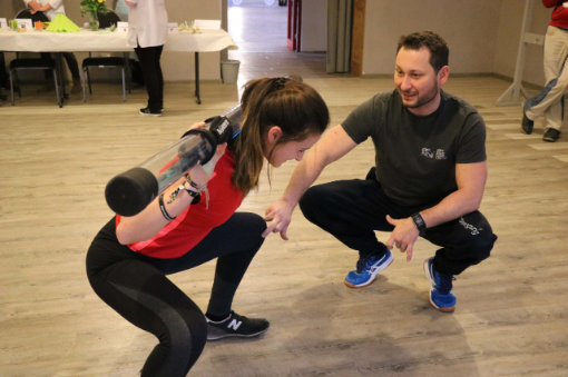 Mann und Frau, welche Sport betreiben Mann und Frau, welche Sport betreiben