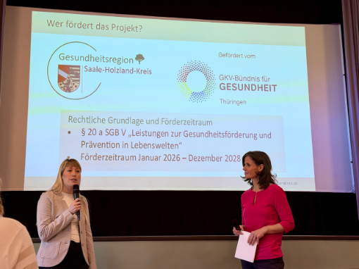 Bianca Hegelmann, ARGE Geschäftsstelle, im Interview mit Moderatorin Franziska Schenk