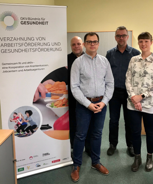 Gemeinsam fit und aktiv Gemeinsam fit und aktiv