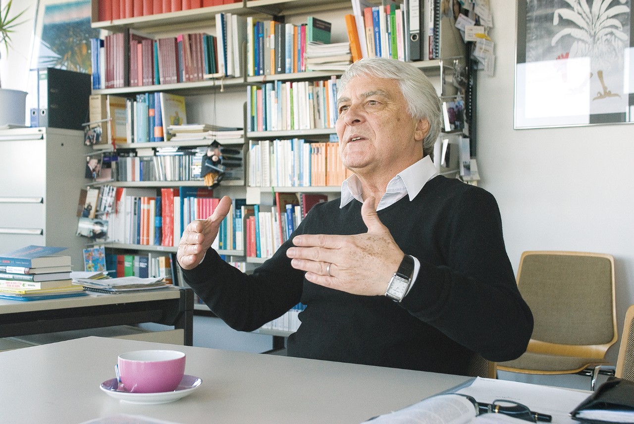 Prof. Gerd Glaeske, Zentrum für Sozialpolitik der Universität Bremen, im Interview Prof. Gerd Glaeske, Zentrum für Sozialpolitik der Universität Bremen, im Interview