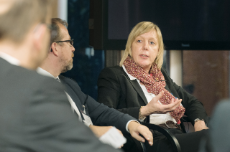 Dr. Ulrich Oriowski und Ulrike Elsner während der Podiumsdiskussion auf dem vdek-Zukunftsforum 2013