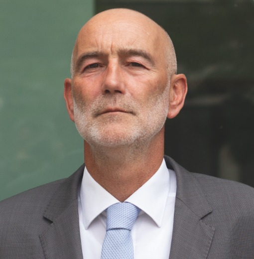 Porträtfoto von Alexander Dückers, Geschäftsführer Politik bei der Bundesärztekammer (BÄK)