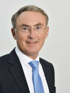 Porträtfoto Prof. Dr. Christoph Straub, Vorstandsvorsitzender der BARMER