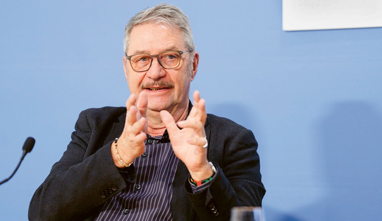 Uwe Klemens auf der Pressekonferenz Januar 2026