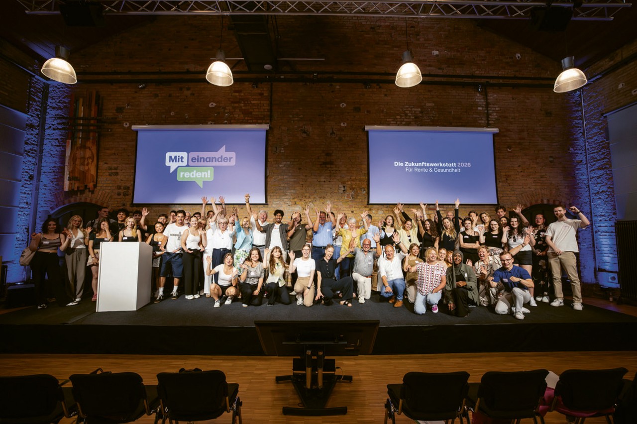 Hauptstadtkongress 2026: Gruppenbild Schüler / Teilnehmer Zukunftswerkstatt