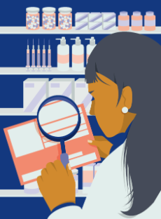 Illustration Rezeptfälschungen: Apothekerin untersucht Rezept mit Lupe