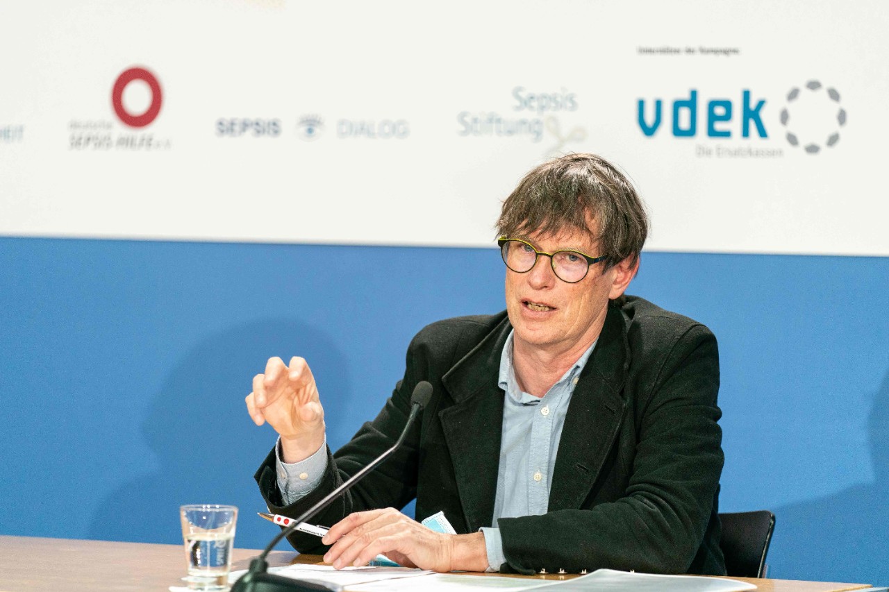 Pressekonferenz #DeutschlandErkenntSepsis: Dr. Matthias Gr&uuml;ndling, Leiter des Sepsisdialogs der Universit&auml;tsmedizin Greifswald