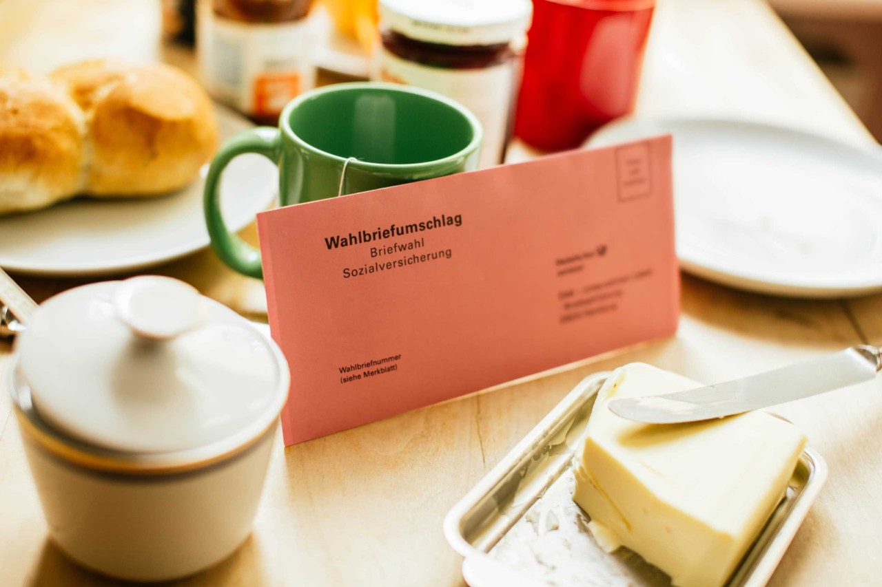 Brief-Sozialwahl-Frühstückstisch Brief-Sozialwahl-Frühstückstisch