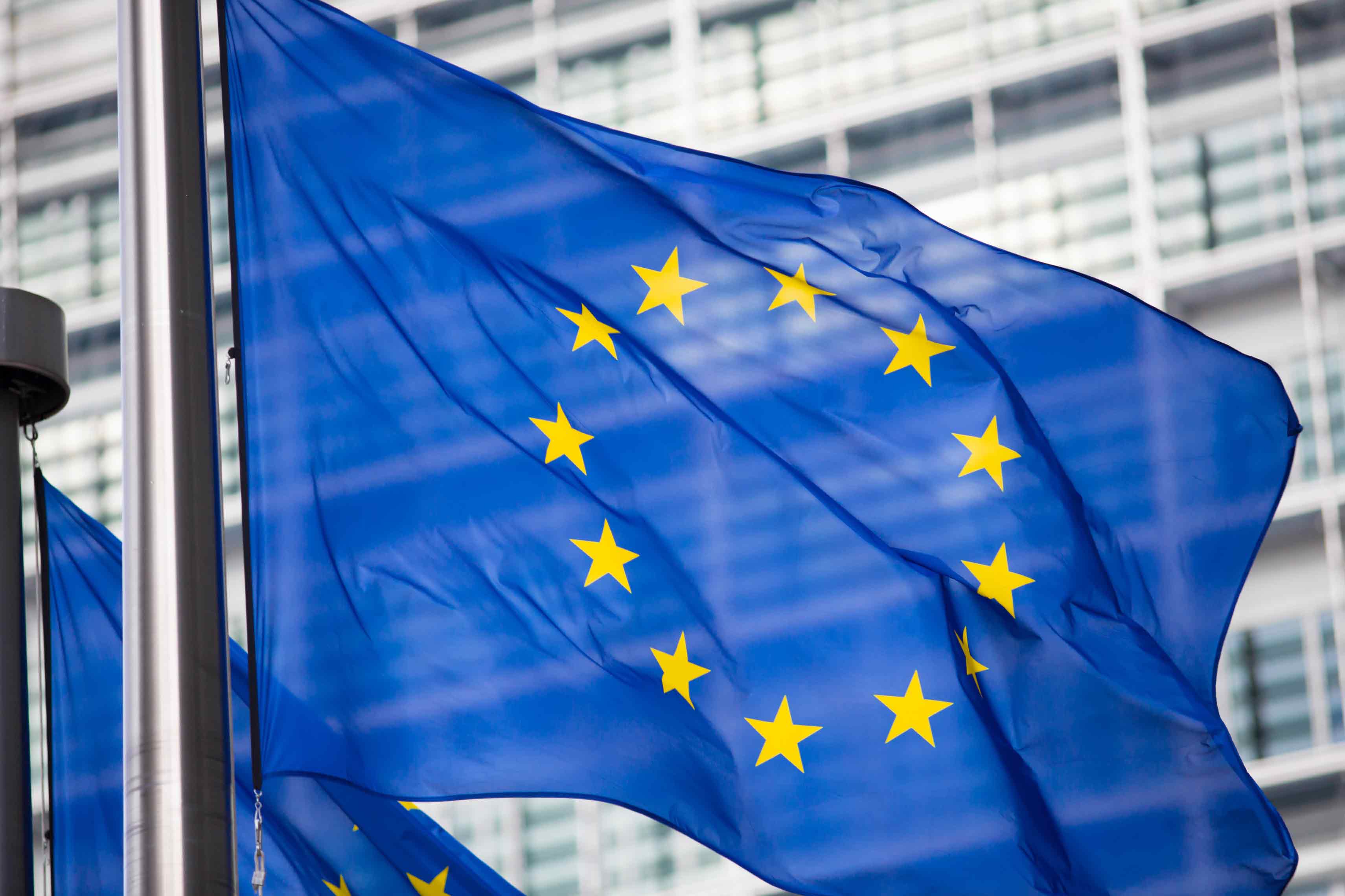 EU-Flagge vor dem Berlaymont-Gebäude in Brüssel