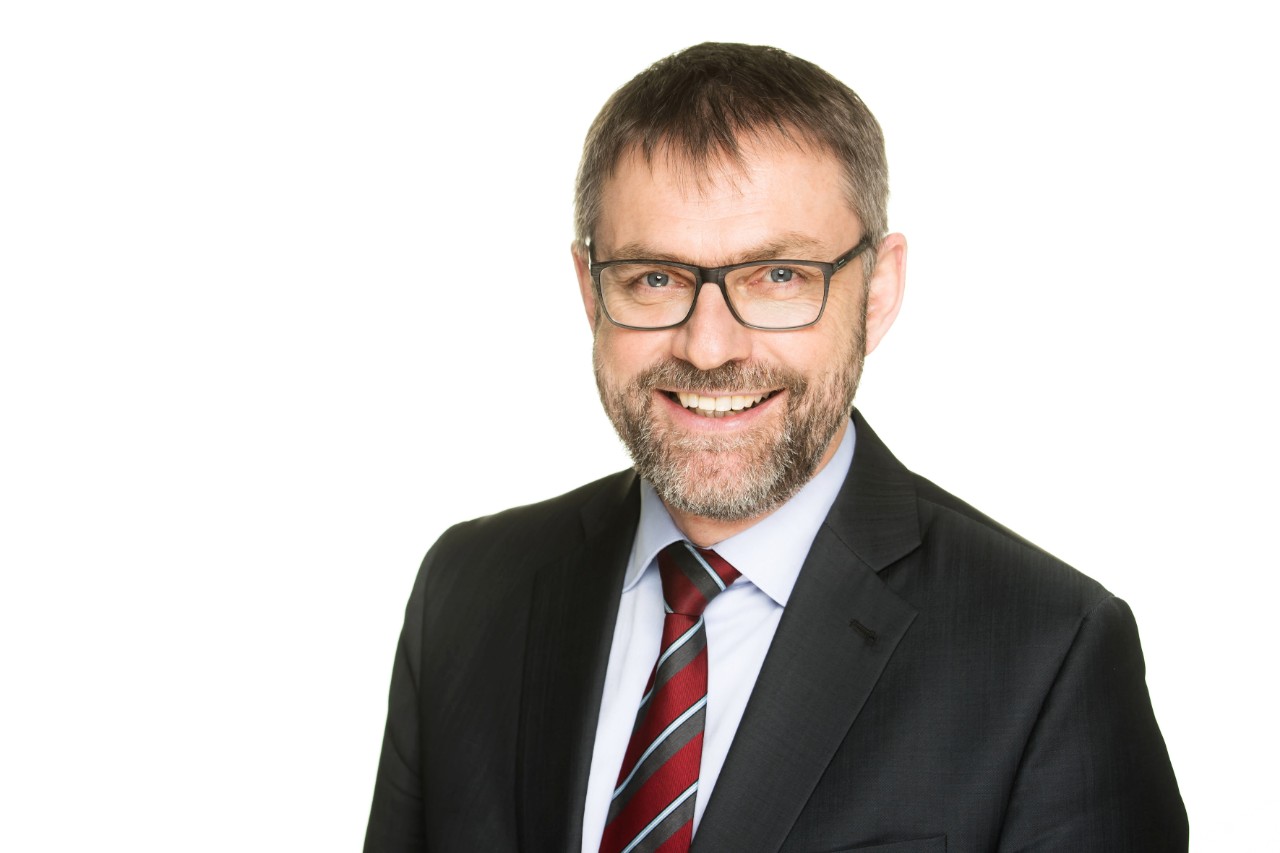 Porträt Dr. Jörg Meyers-Middendorf, Abteilungsleiter Politik/Selbstverwaltung beim vdek Porträt Dr. Jörg Meyers-Middendorf, Abteilungsleiter Politik/Selbstverwaltung beim vdek