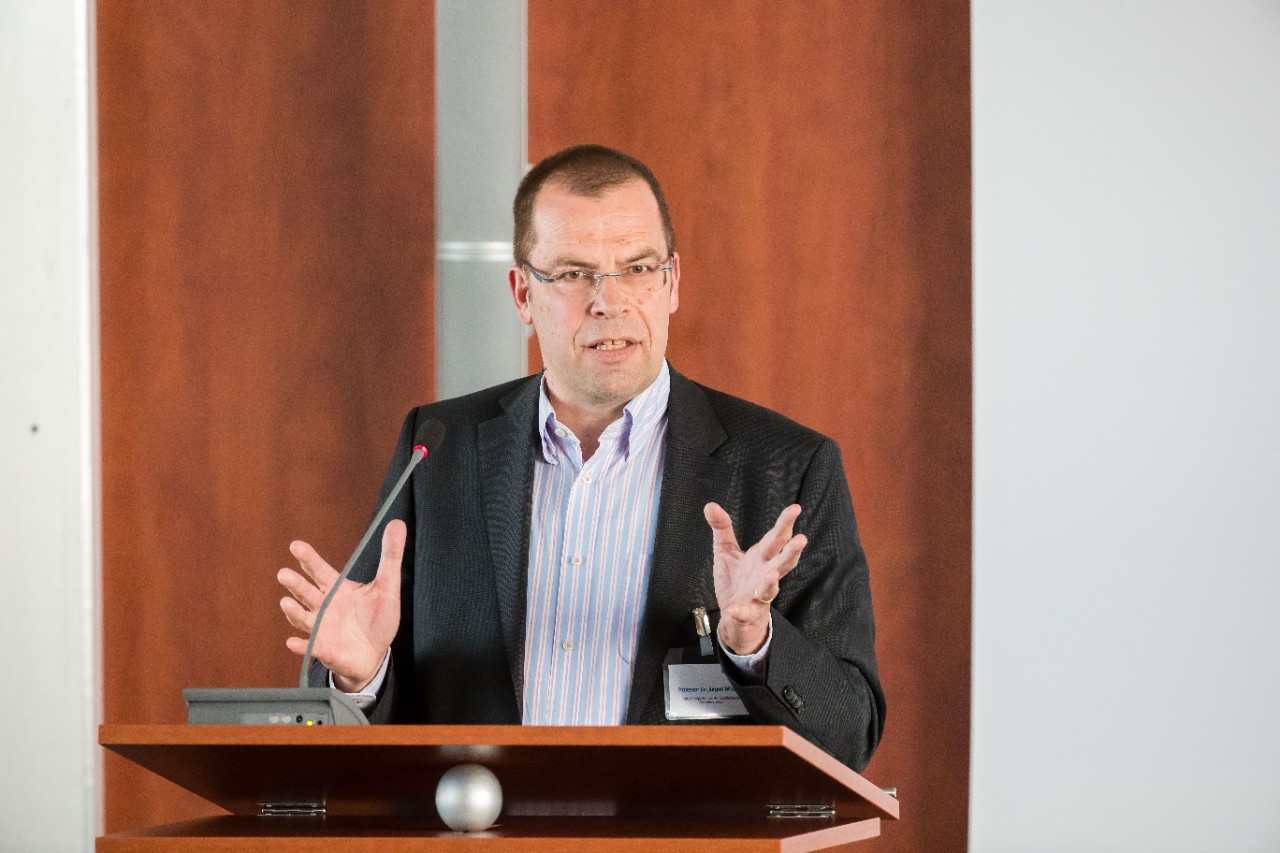 Prof. Dr. J&uuml;rgen Windeler, Leiter des Instituts f&uuml;r Qualit&auml;t und Wirtschaftlichkeit im Gesundheitswesen