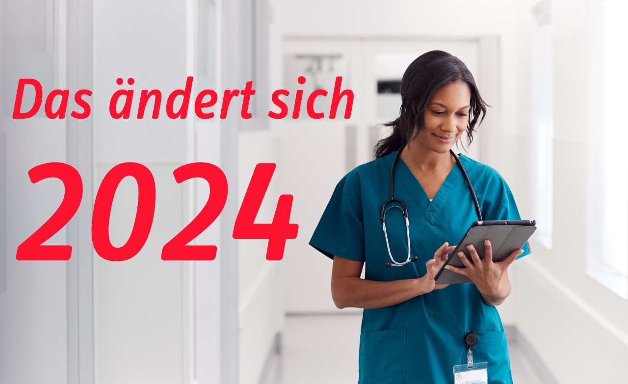 Symbolbild: Das ändert sich 2024 im Gesundheitswesen – Ärztin mit Tablet